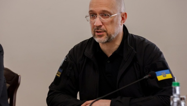 Школи мають понад 12 тисяч генераторів - Шмигаль