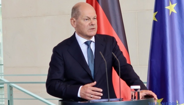 Шольц - Путіну: Захищатимемо кожен квадратний сантиметр території НАТО