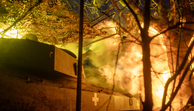 Сили оборони за добу відбили на півдні вісім штурмів