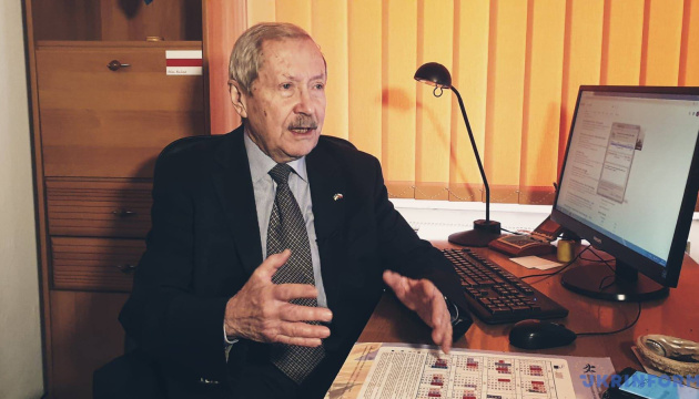 США незабаром можуть дозволити Україні бити по РФ углиб до 300 кілометрів - польський ексміністр