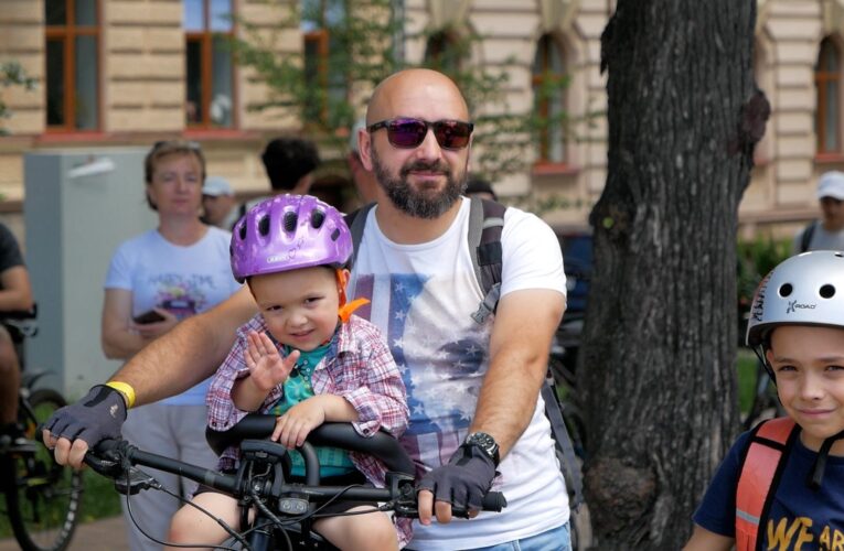 У Чернівцях відбувся Велофест 2024: як це було