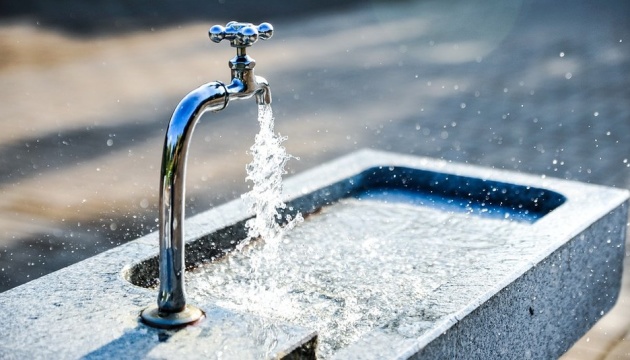 У чотирьох містах Донеччини скорочують подачу води для ремонту водогону