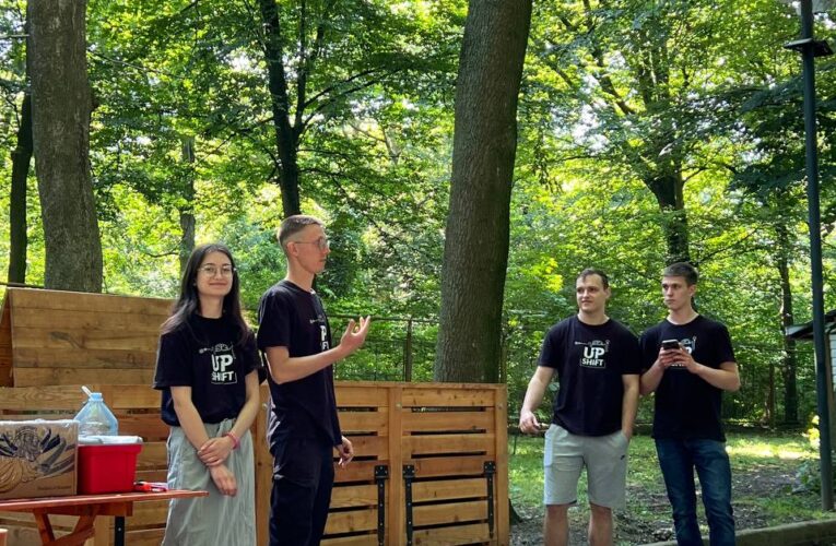 У парках та навчальних закладах Чернівців встановили компостери для органічних відходів