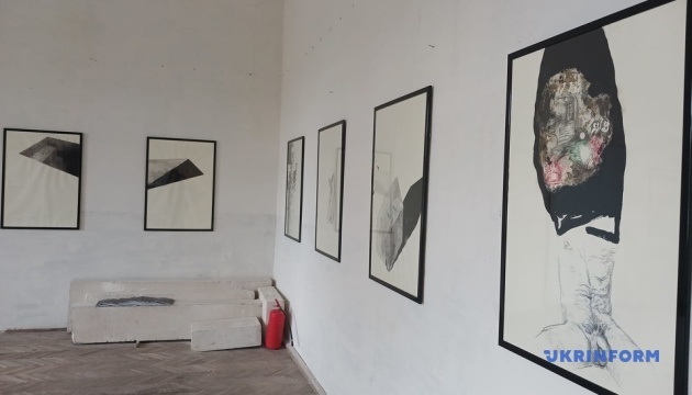 У Підгорецькому замку відкрилися персональні виставки сучасних одеських митців