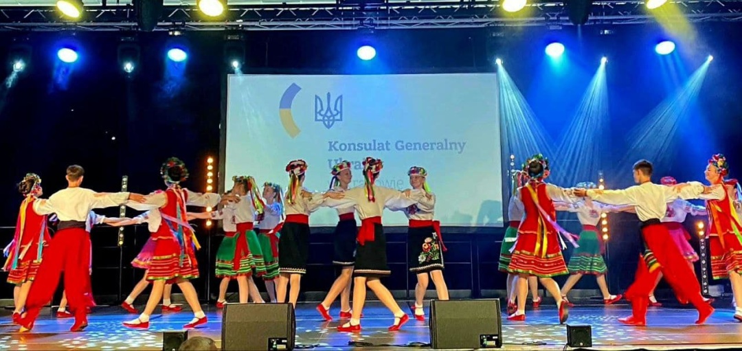 u polshhi vidbuvsja gala koncert mizhnarodnogo festivalju fontan talantiv 8dd2dbf