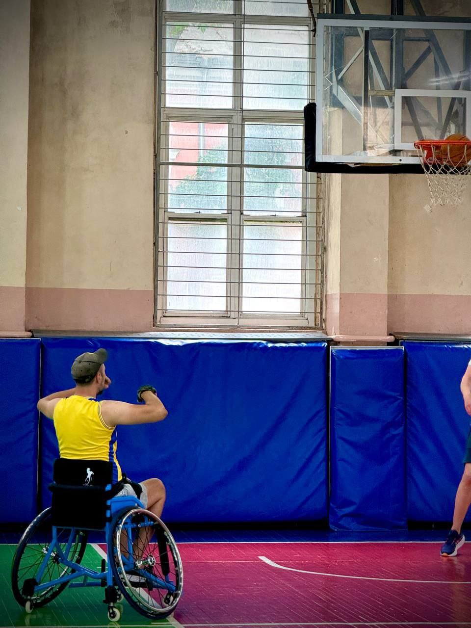v odesi vpershe projshov vidkritij turnir z basketbolu na vizkah sered veteraniv 6b04dad