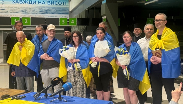 Визволення десятьох цивільних відбулося в межах 53-го обміну полоненими - Коордштаб