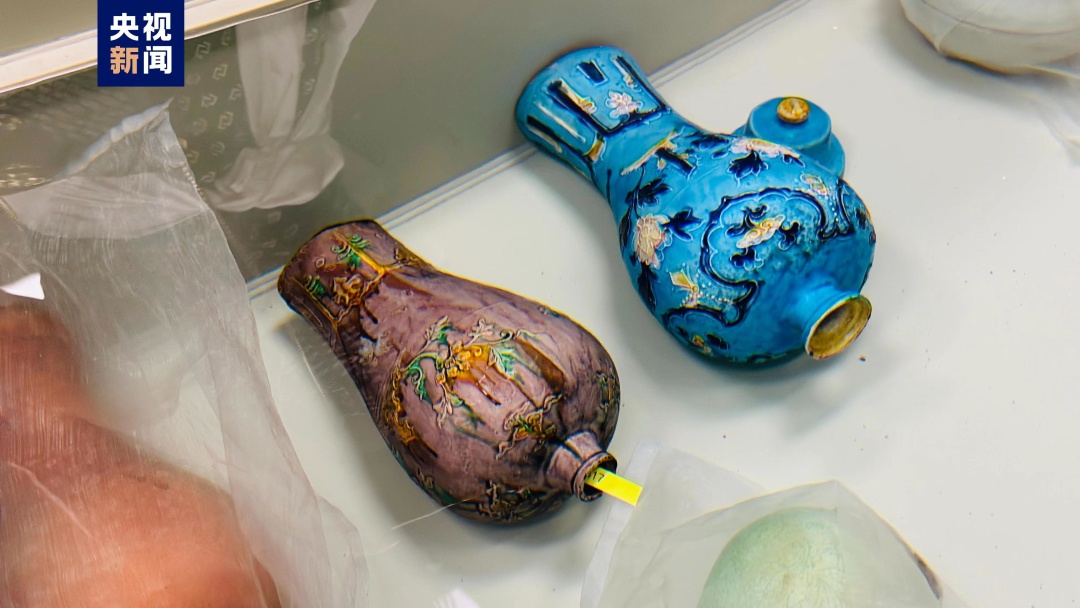 z dvoh zatonulih korabliv u kitayi distali ponad 900 starodavnih artefaktiv 5f5aaf7