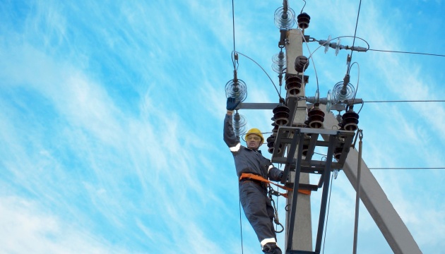 Знеструмлення у Сумах: енергопостачання обіцяють відновити у найближчі години