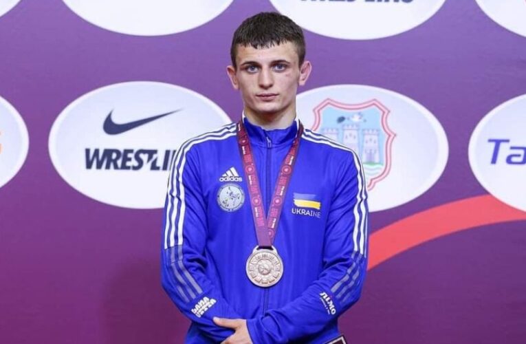 Чернівецький спортсмен на чемпіонаті Європи з вільної боротьби здобув бронзу