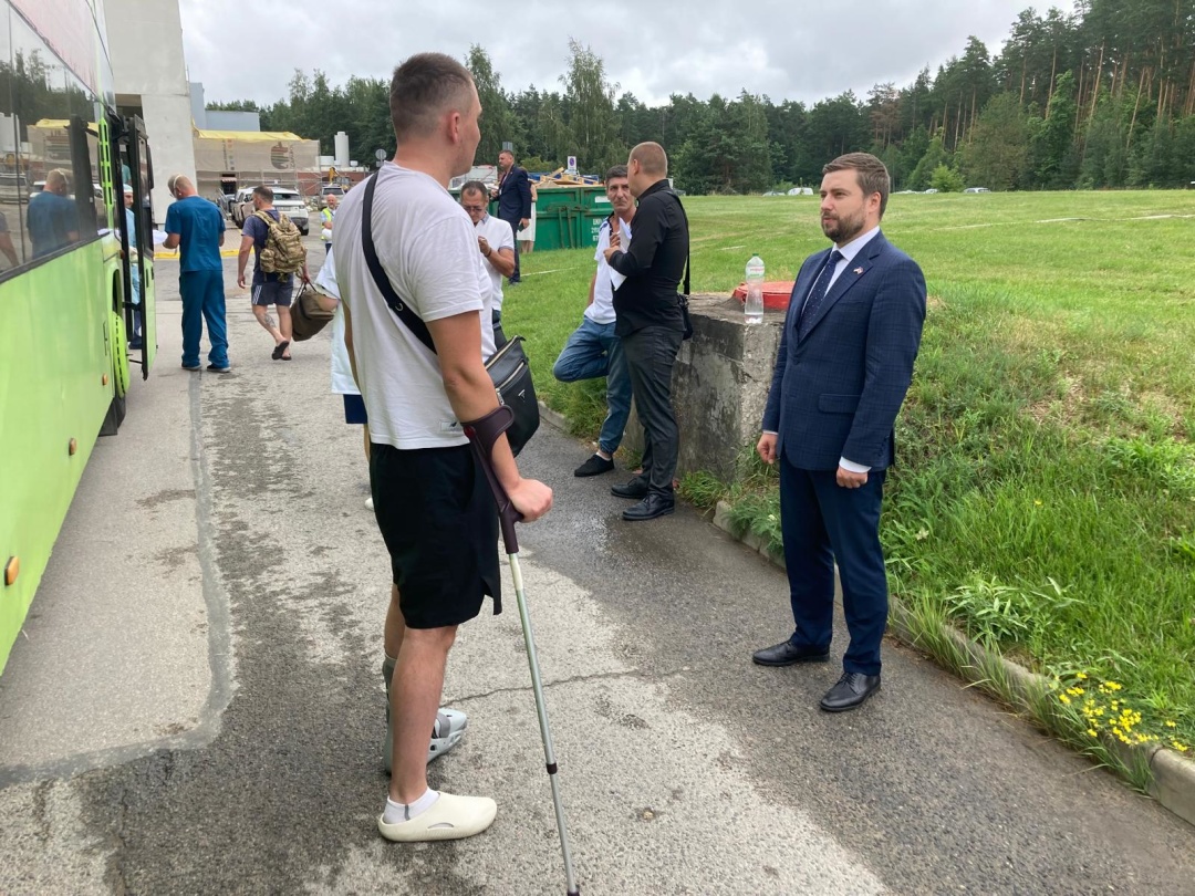 do rigi na likuvannja pribula grupa vazhkoporanenih ukrayinskih vijskovih 0bf4e37