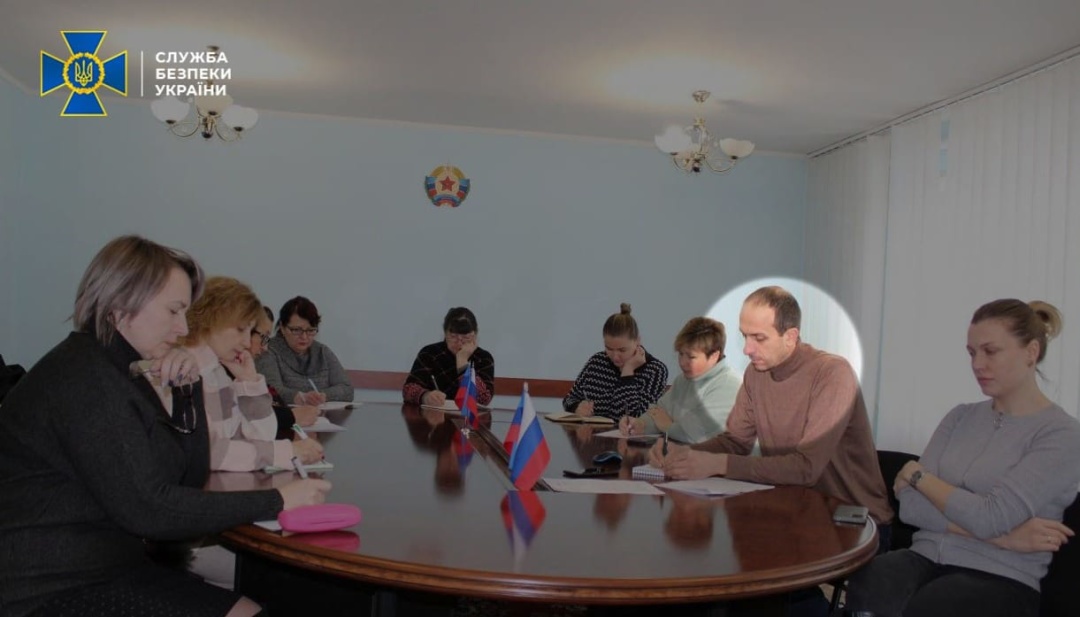 do vosmi rokiv koloniyi zaochno zasudili chinovnika kolaboranta z luganshhini sbu e7d6f0f