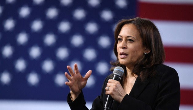 Гарріс погодилася йти на вибори замість Байдена