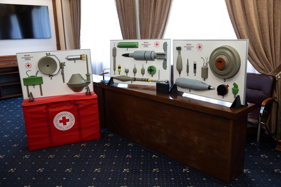 nacgvardija i chervonij hrest domovilisja pro spivpracju 95ac257