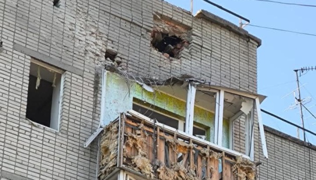 Обстріли Сумщини: за добу у прикордонні пролунали 90 вибухів