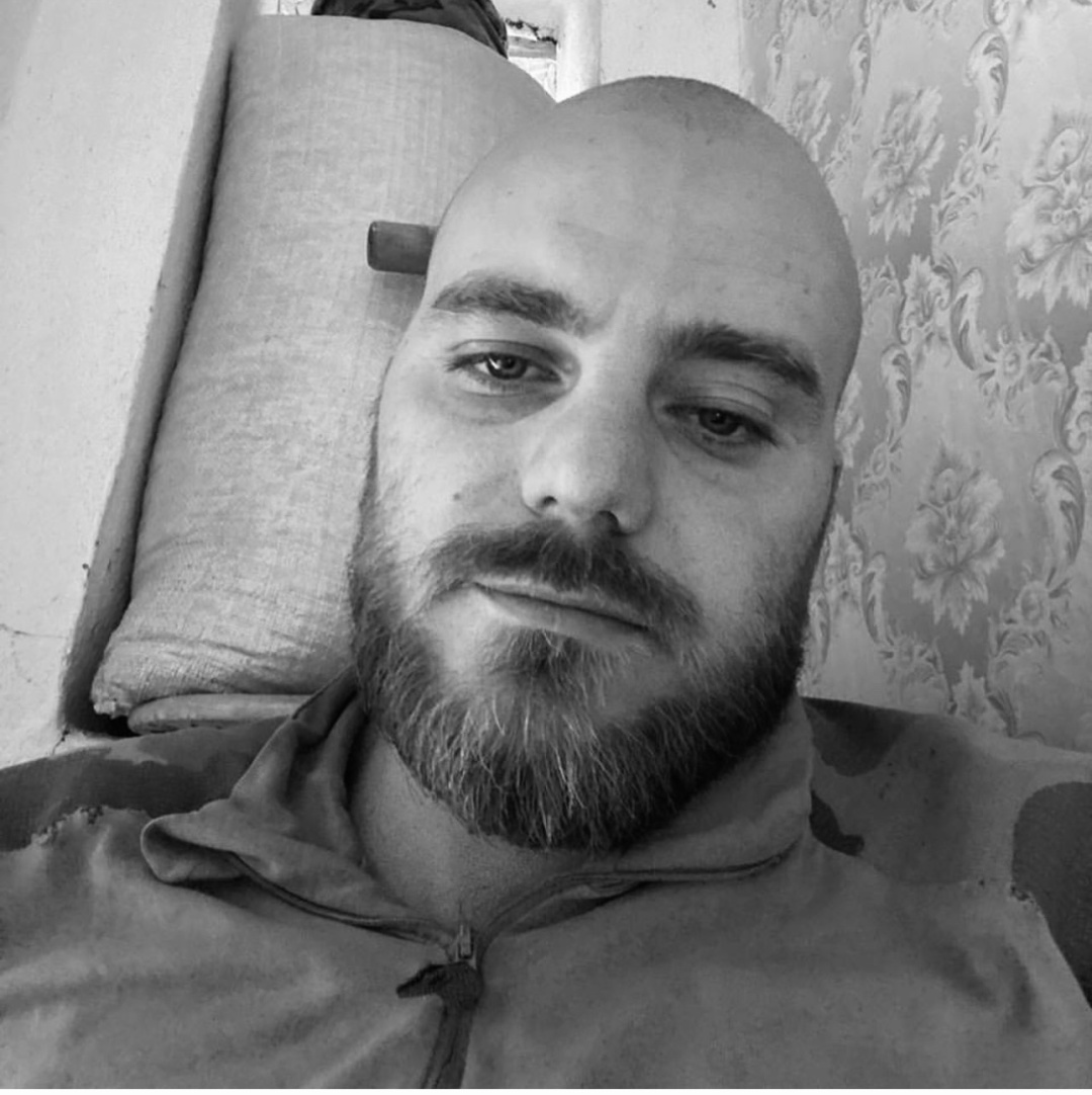 pamjati strilcja koriguvalnika illi homenkova pozivnij francuz 01062f4