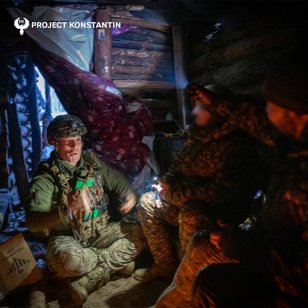 pamjati volontera i bojovogo medika z britaniyi pitera fushe 50826a4