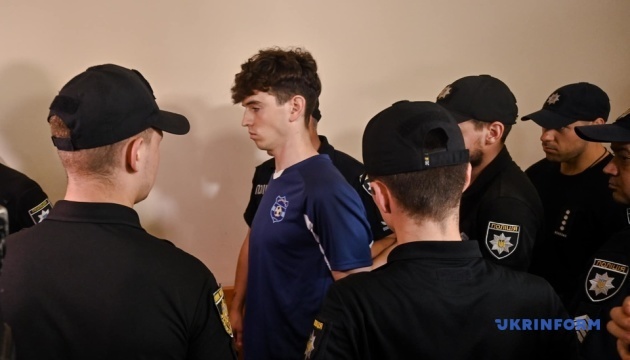 pidozrjuvanogo u zamahu na farion vzjali pid vartu na dva misjaci ff18d70