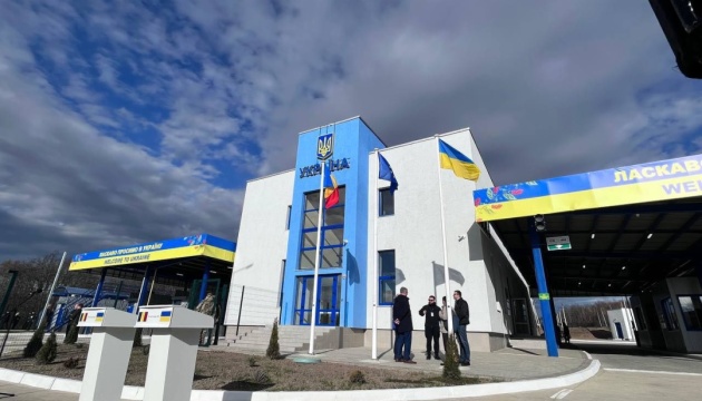 Послугу єЧерга для вантажівок поширили ще на один пункт пропуску