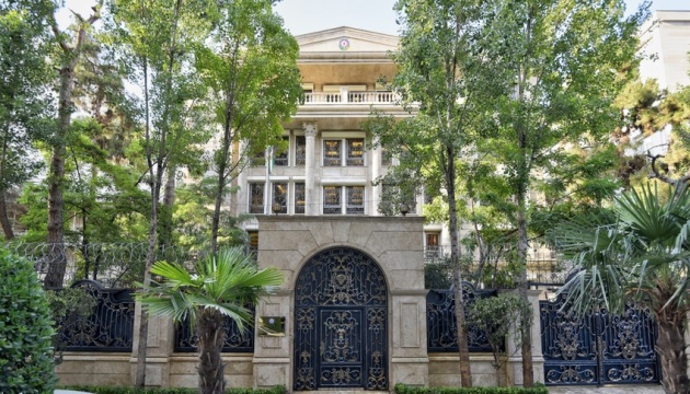 Посольство Азербайджану в Ірані відновило роботу через півтора року після нападу