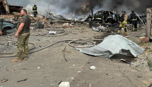 Росіяни обстріляли Українськ на Донеччині - одна людина загинула, ще одна поранена