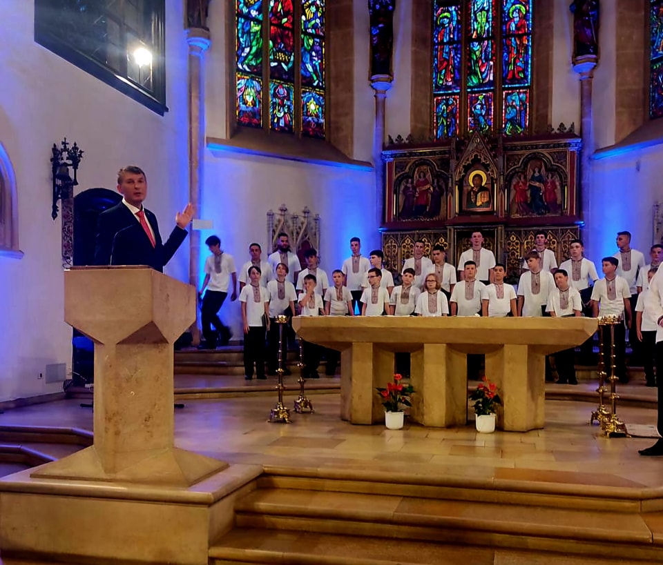 v avstriyi vidbuvsja blagodijnij koncert ukrayinskogo horu d178aa1