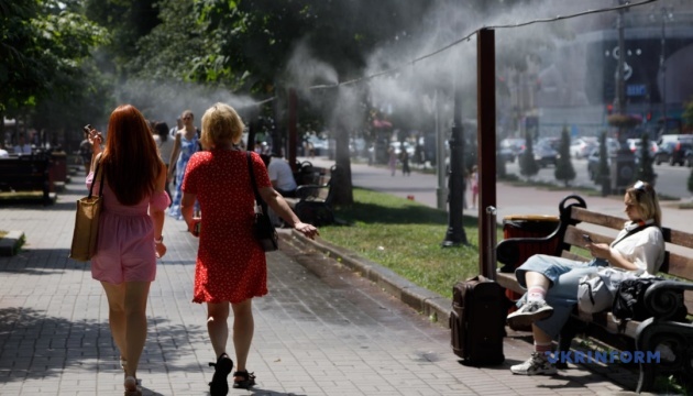 В Україні до +36°, дощі очікуються лише у західних областях