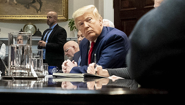 В Україні передбачають складнощі в разі перемоги Трампа, але сподіваються на зміну його позиції - Time