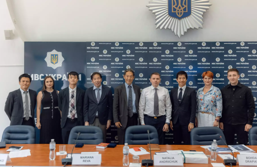 v ukrayini potencijno zaminovani 144 tisjachi kvadratnih kilometriv 6de75db