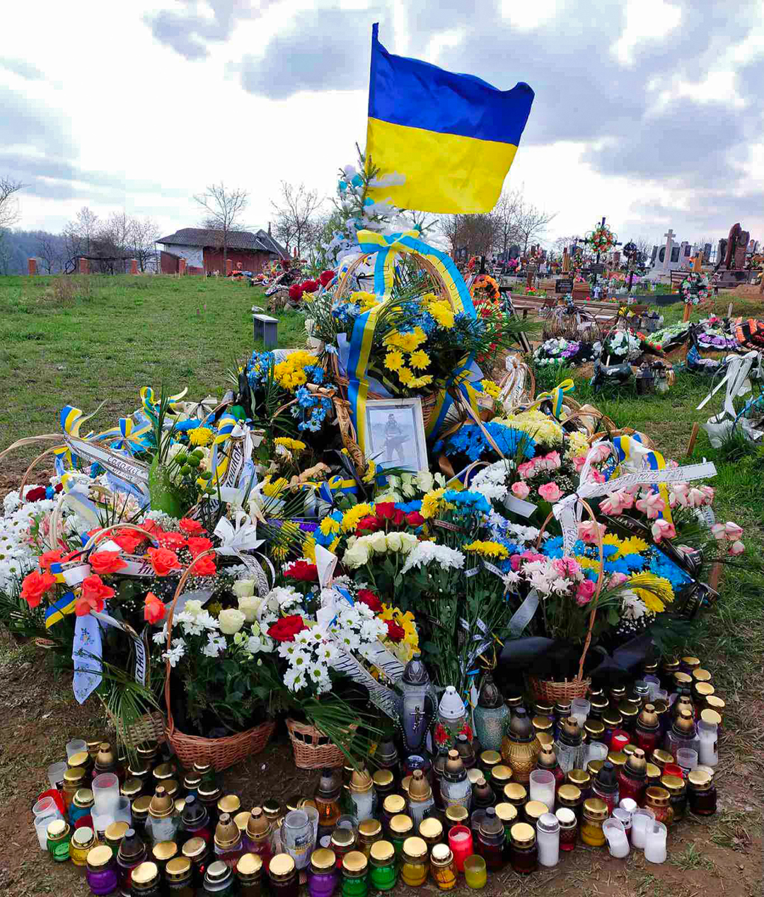 pamjati geroja ukrayini zhurnalista vasilja matijchuka pozivnij desant 7c81b39