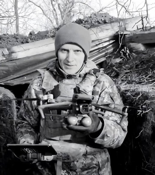 pamjati geroja ukrayini zhurnalista vasilja matijchuka pozivnij desant c2072eb