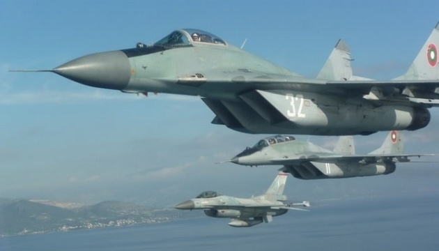 Болгарія починає комплексну перевірку бойової авіації