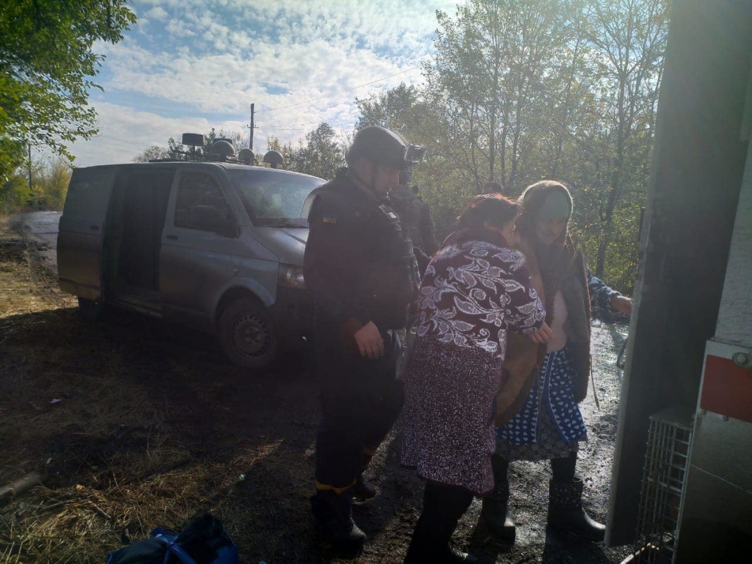 iz selidivskoyi gromadi na donechchini evakujuvali shhe simoh civilnih 19d90e0