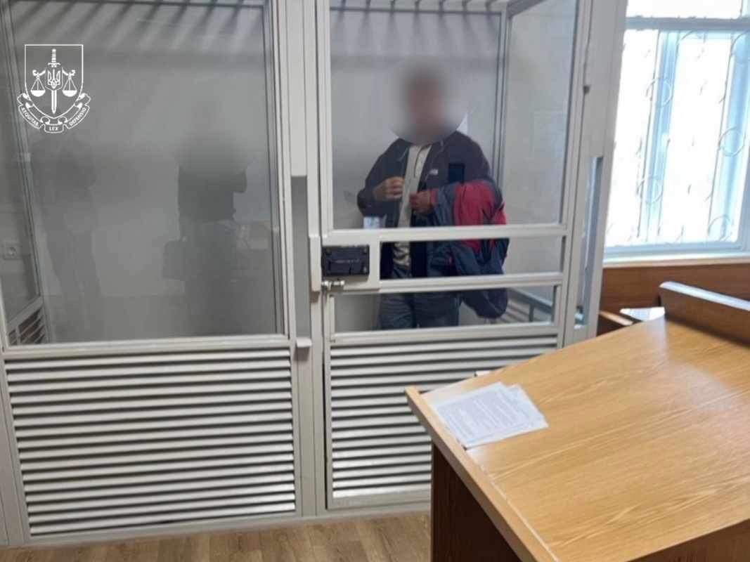 na bukovini sud dav 15 rokiv uvjaznennja kuryeru jakij peredavav rf dani pro vijskovi obyekti 1e6d8b9