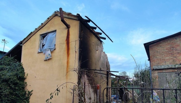 На Дніпропетровщині ворог із РСЗВ обстріляв три райони, є поранені