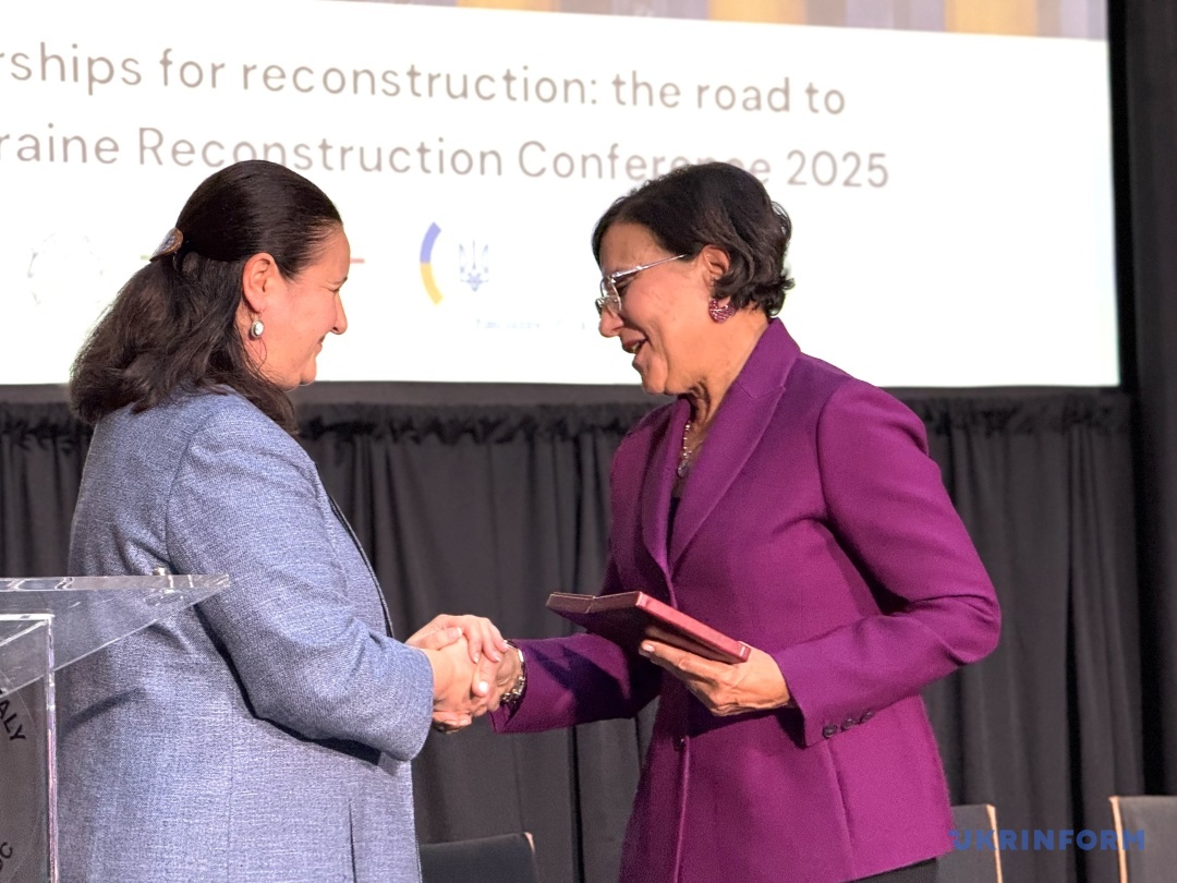 penni pricker otrimala orden knjagini olgi i stupenja v vashingtoni 7377b95