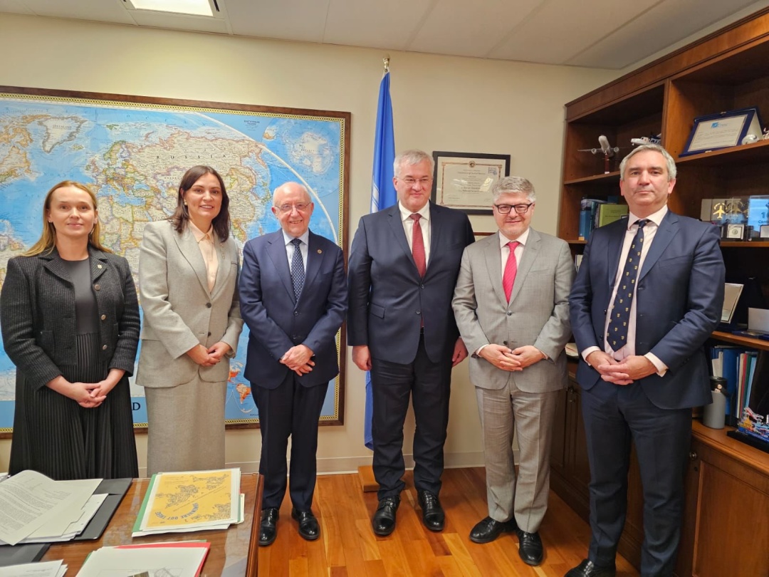 sibiga v kanadi zustrivsja z kerivnictvom mizhnarodnoyi organizaciyi civilnoyi aviaciyi 1d8e05f