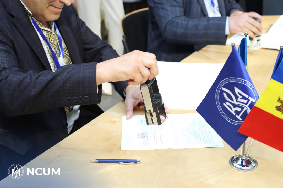 u kishinevi vidbuvsja masshtabnij forum ukrainian day in moldova c2a7ccc