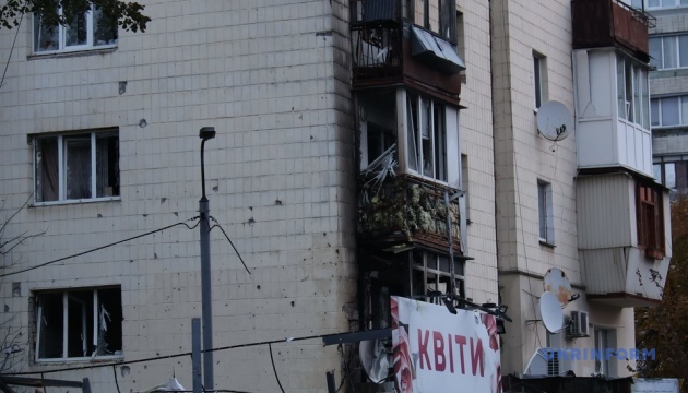 u kiyevi vnaslidok ataki vorozhih droniv shestero postrazhdalih d35772c