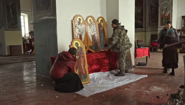 У Курській області майно п’яти храмів передали на зберігання місцевим релігійним громадам