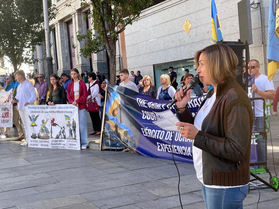 u madridi ukrayinci proveli hodu ta miting na znak podjaki zahisnikam ukrayini 87bd2d3