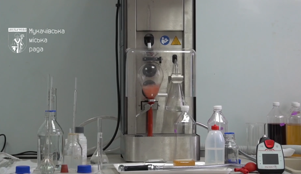 u mukachevi vidkrili laboratoriju vina df97159