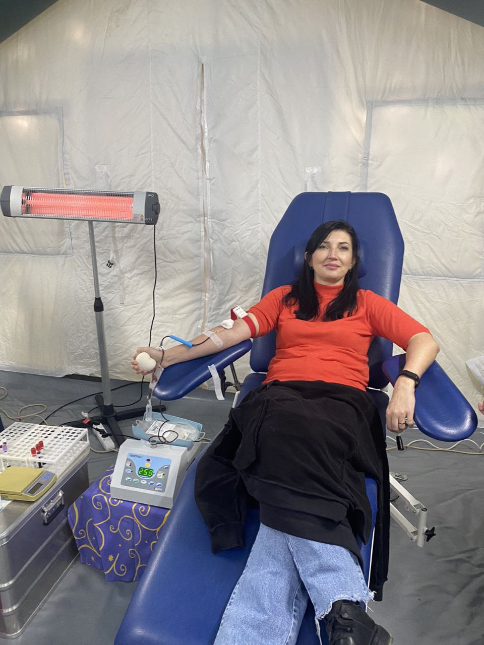 u rivnomu centr sluzhbi krovi vpershe provodiv zabir u napivpolovih umovah 0778b36