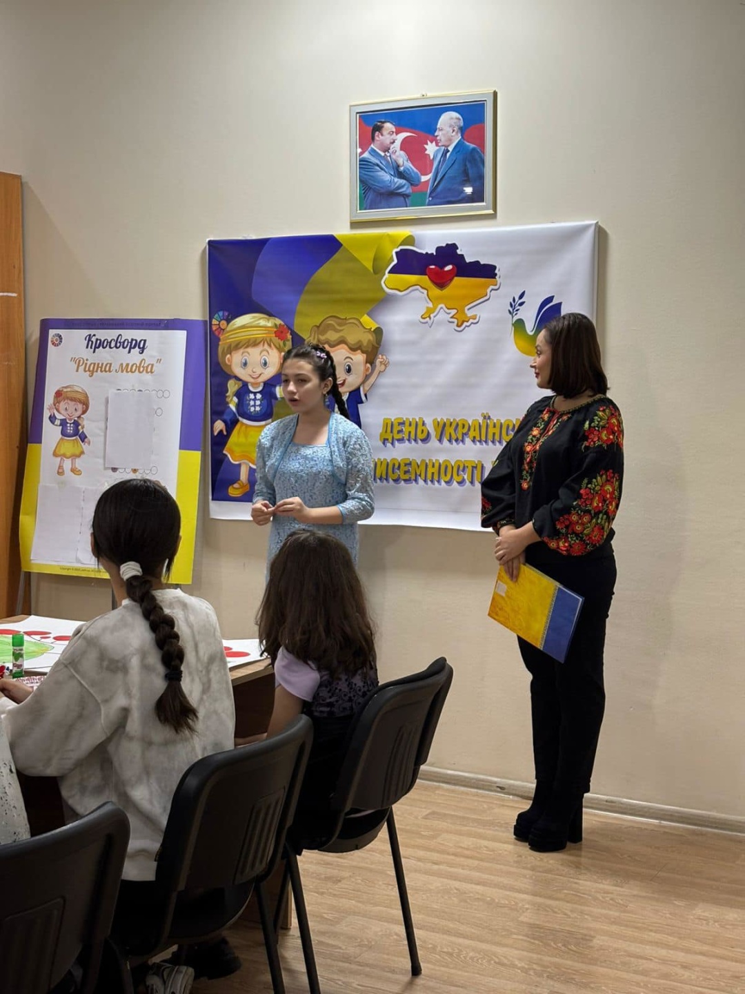 v azerbajdzhani proveli vidkritij urok z nagodi dnja ukrayinskoyi pisemnosti ta movi 077786c