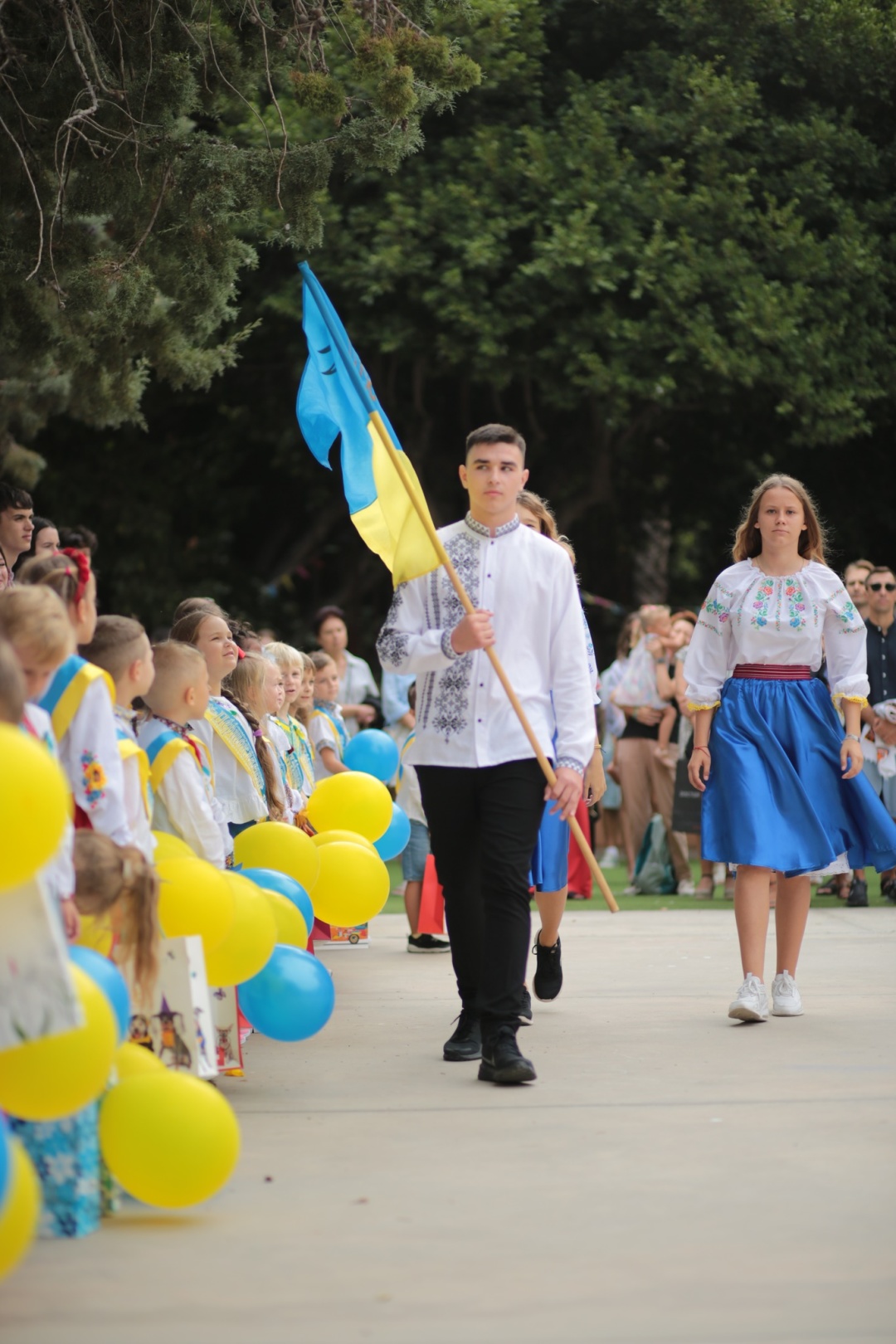v ispaniyi ukrayinska subotnja shkola vidznachila svjato pershogo dzvonika dc7fc9a