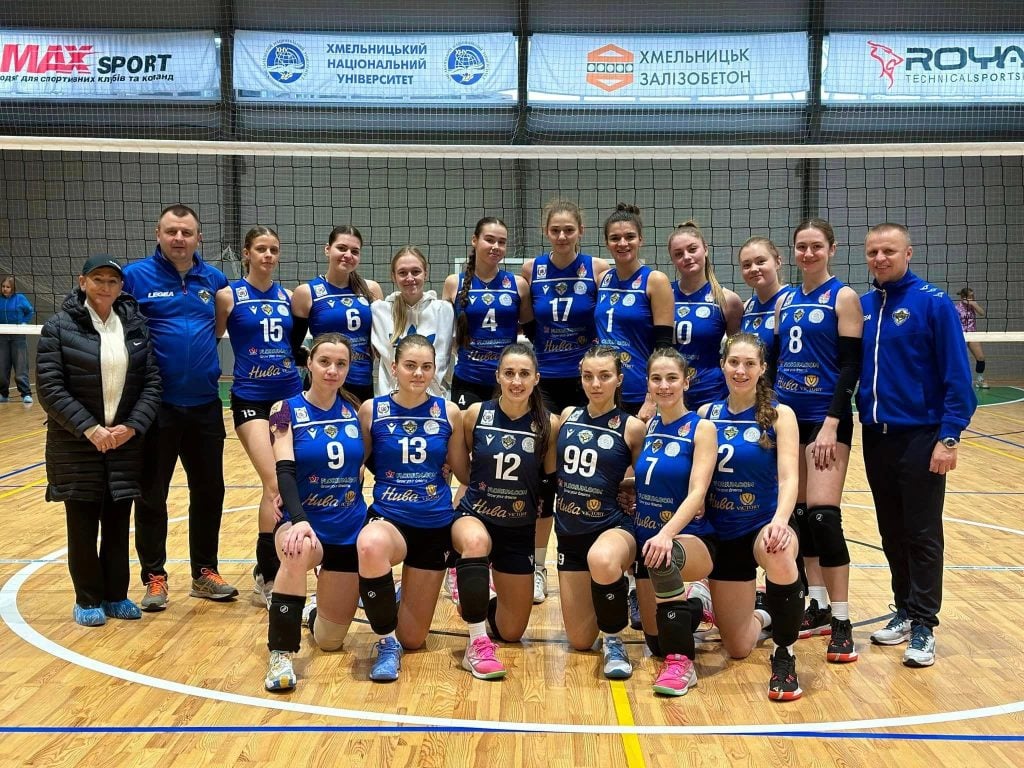 bukovinski sportsmenki peremogli na chempionati ukrayini z volejbolu b710ef6