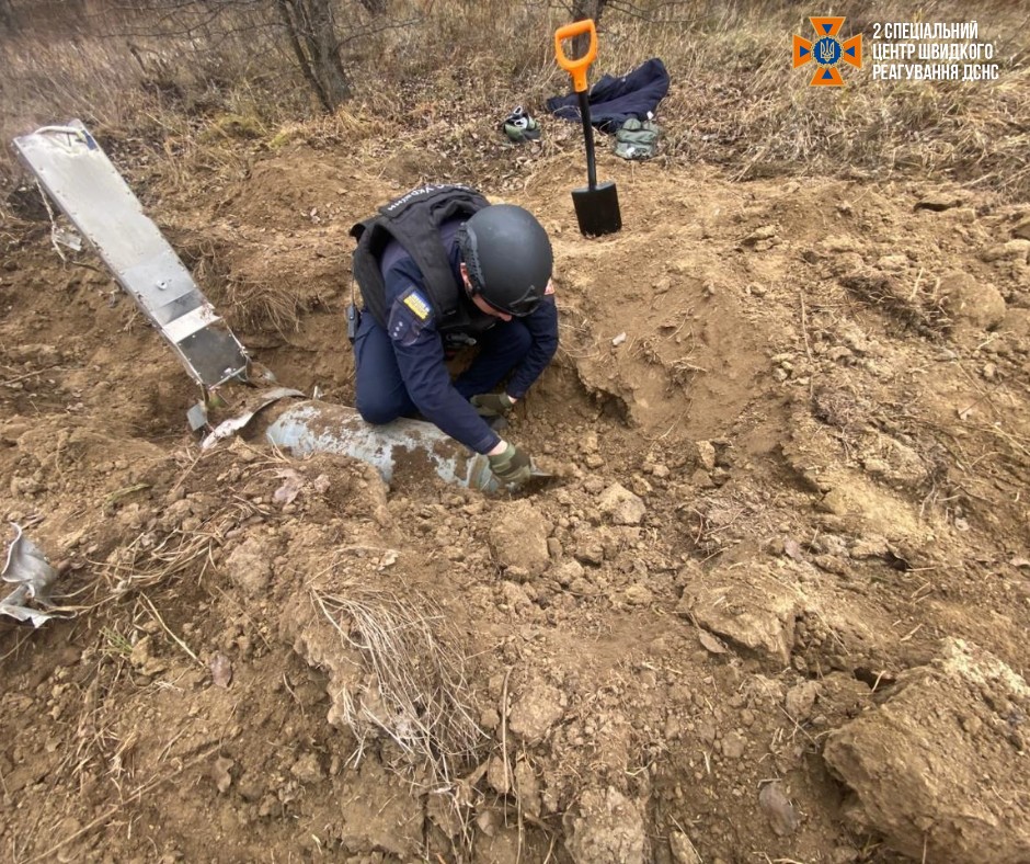 saperi zneshkodili na harkivshhini rosijsku aviabombu fab 250 63ec0ad