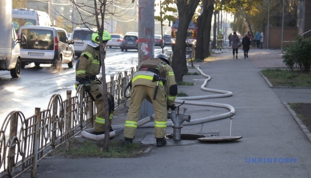 u kiyevi ta peredmisti zbili ponad 30 vorozhih droniv ulamki vpali u shesti rajonah stolici 92b2e02