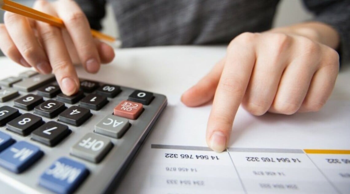 chernivchani mozhut pereviriti chi nemajut zaborgovanosti po splati podatkiv shho vidomo 6e39a24