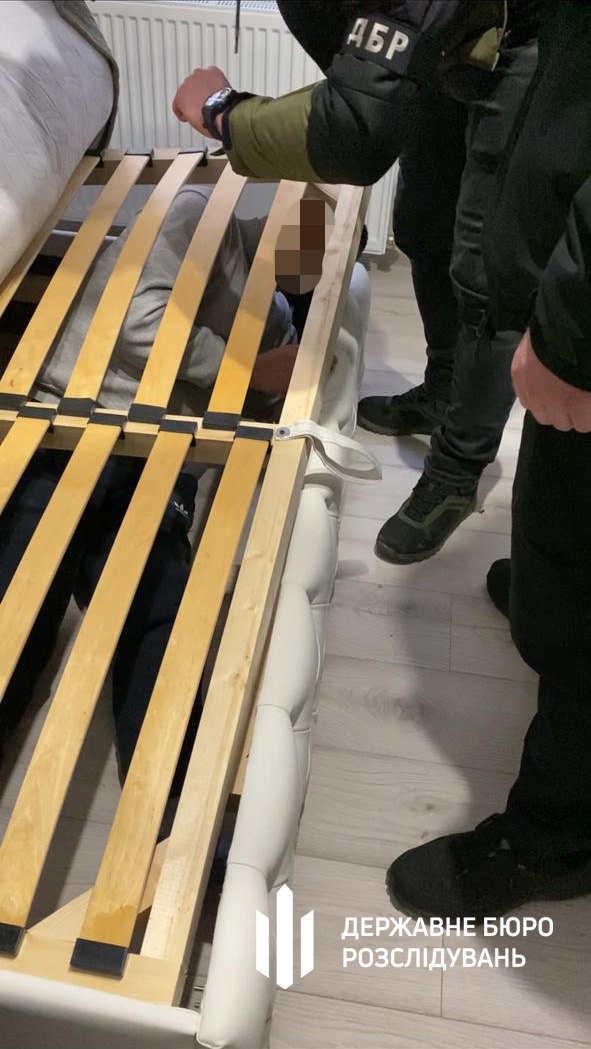 na prikarpatti vikrili grupu jaka za piv roku perepravila cherez kordon 150 cholovikiv 578f0a8